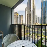 Waterfront 1Br With Infinity Pool In Creek Edge T1